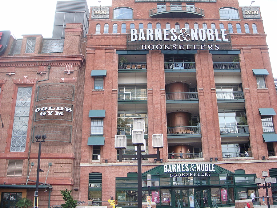 Baltimore [2009 July 02] 081.JPG - Scenes from Baltimore's Inner Harbor.